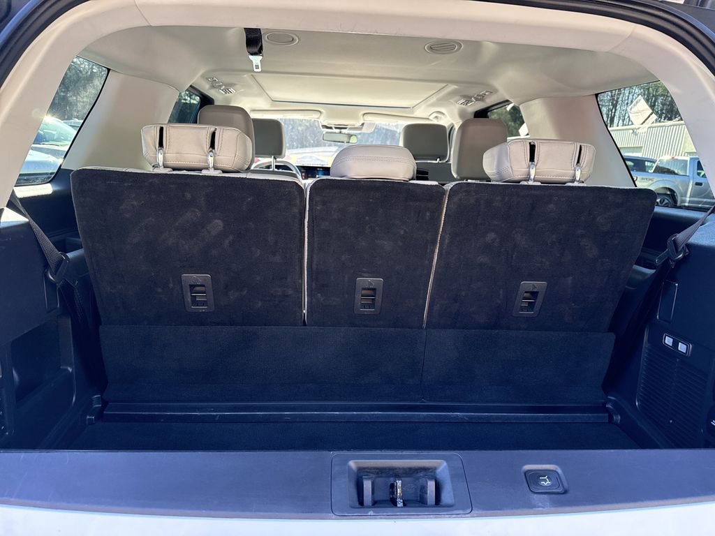 Used 2025 Ford Expedition Active image 20