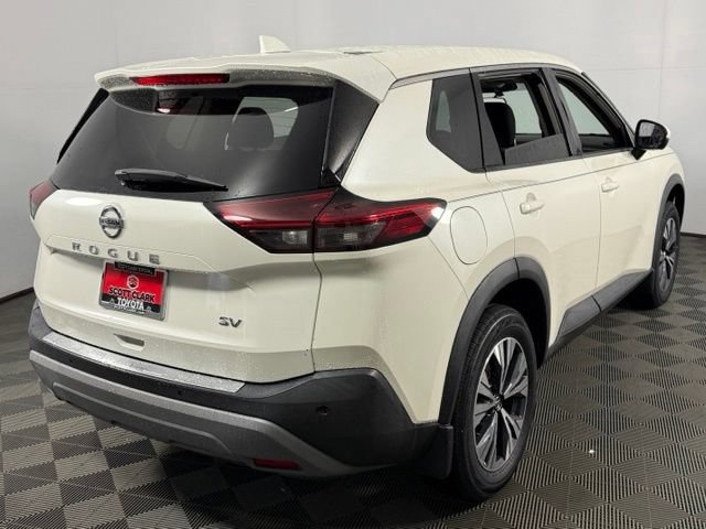 Used 2021 Nissan Rogue SV FWD image 9
