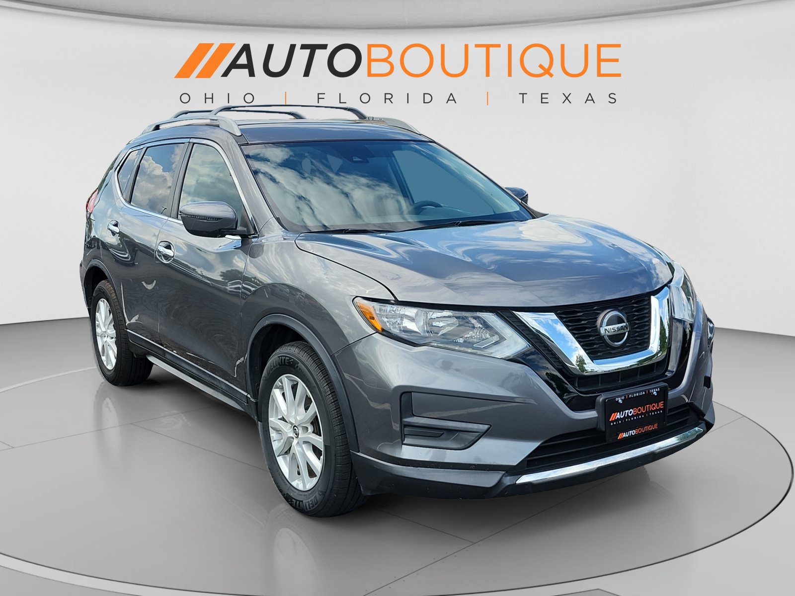 Used 2019 Nissan Rogue S w/ Special Edition Package FWD image 7