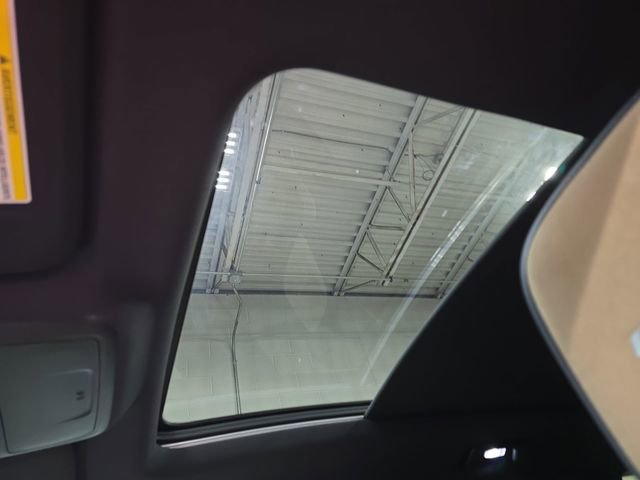 New 2026 Chevrolet Equinox ACTIV w/ Convenience Package III image 33