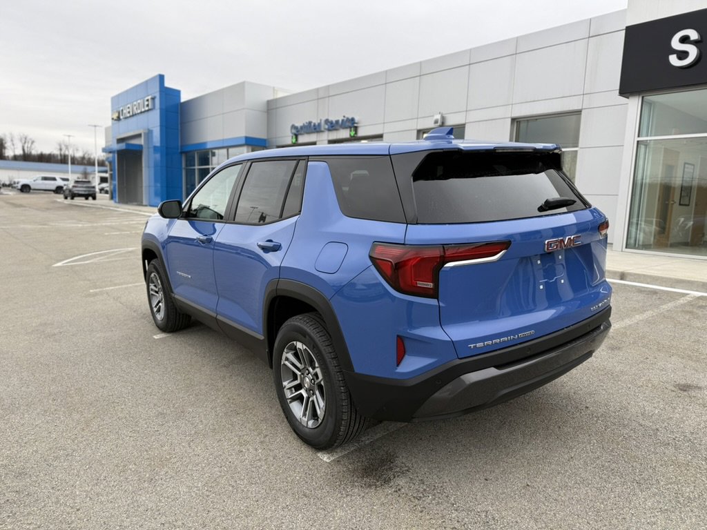 New 2026 GMC Terrain Elevation AWD/4WD image 3