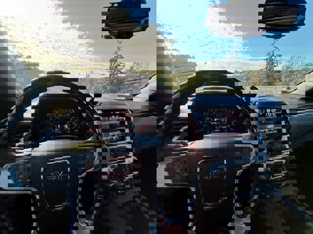 Used 2020 GMC Yukon XL SLT image 19