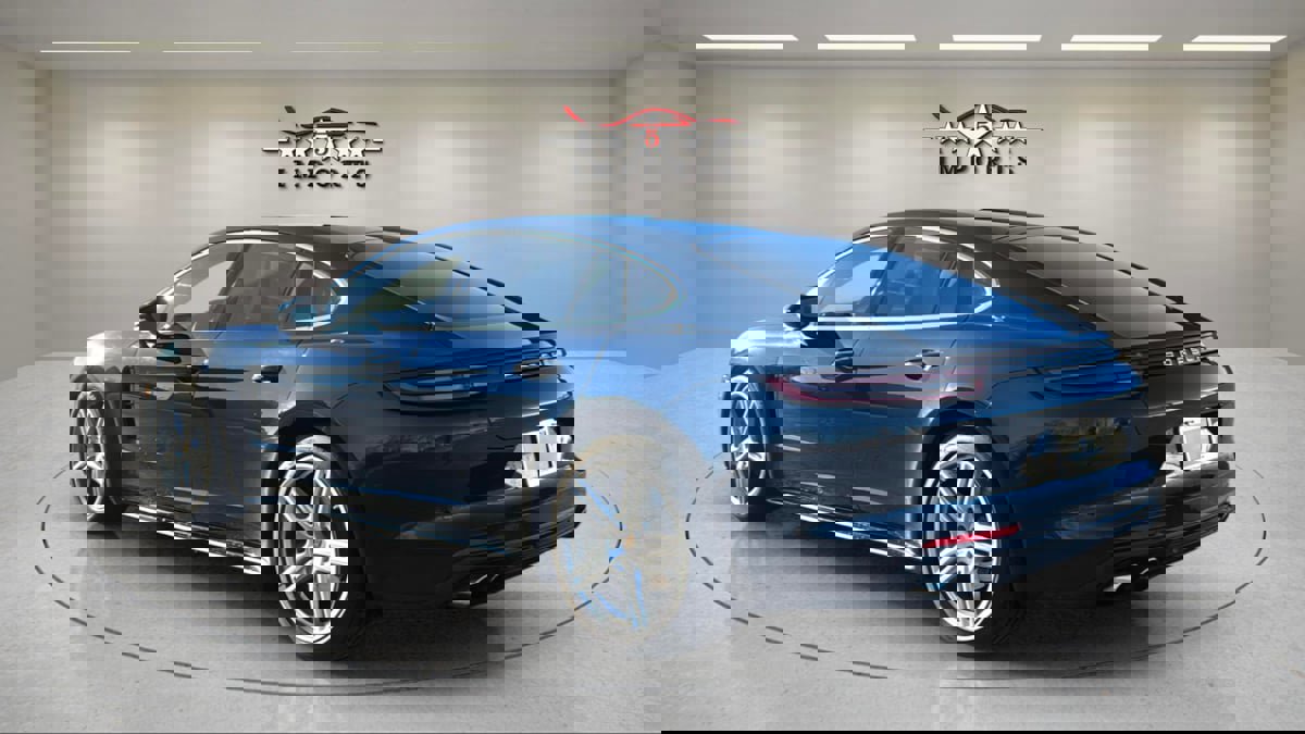 Used 2019 Porsche Panamera image 3