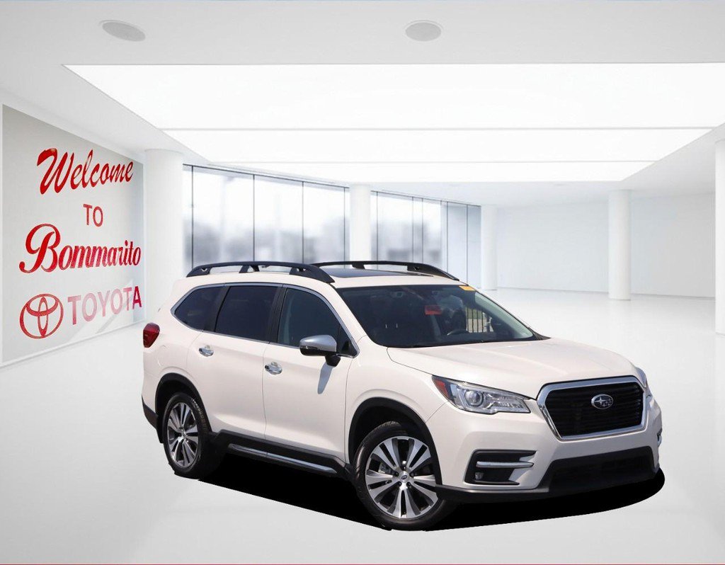Used 2022 Subaru Ascent Touring w/ Popular Package #2A AWD/4WD image 2