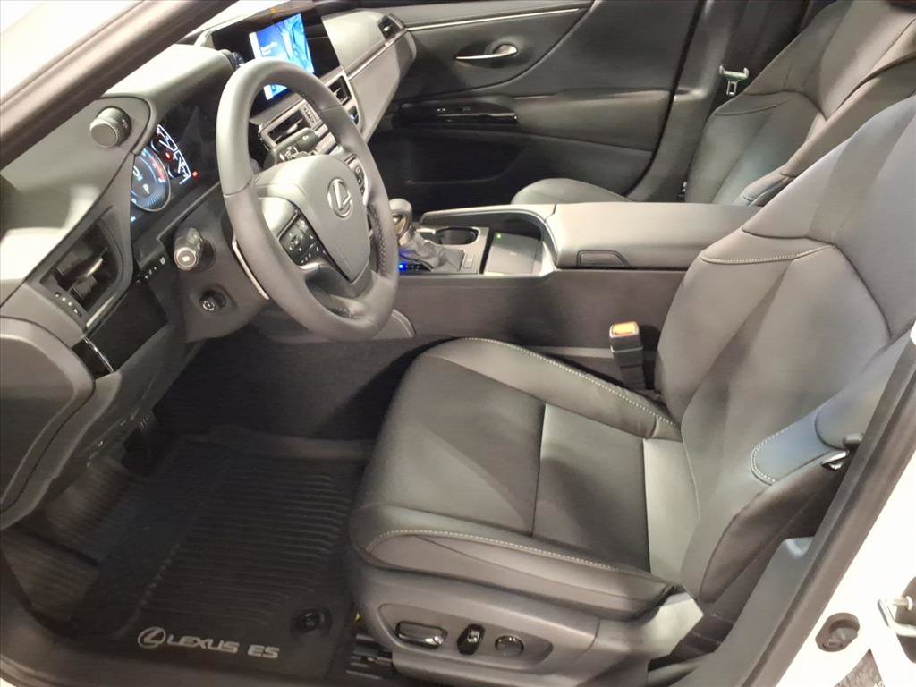New 2025 Lexus ES 350 w/ Premium Package image 5