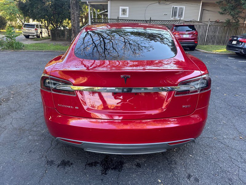 Used 2015 Tesla Model S 70D AWD/4WD image 10