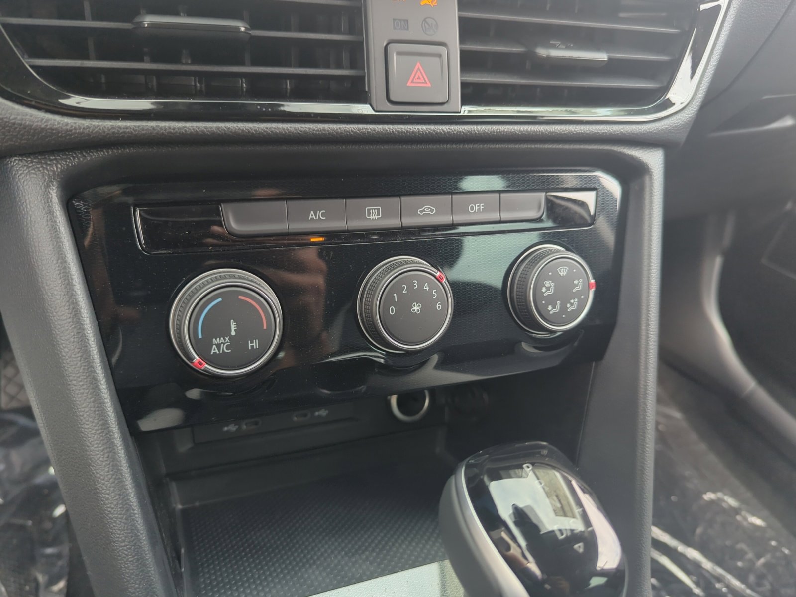 New 2025 Volkswagen Taos S image 12