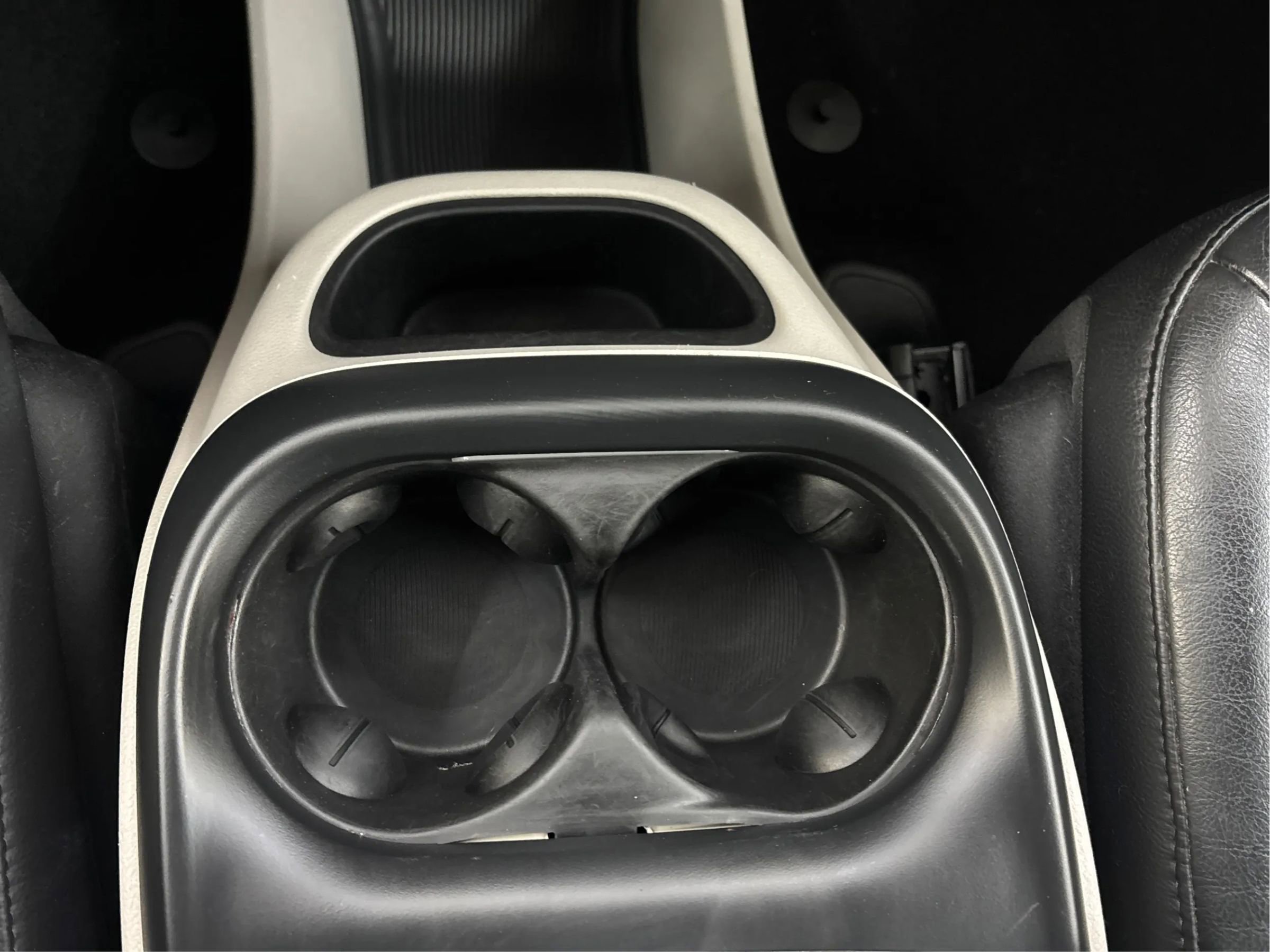 Used 2021 Chrysler Pacifica Touring-L image 19