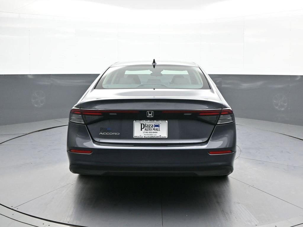 Certified 2023 Honda Accord LX image 7