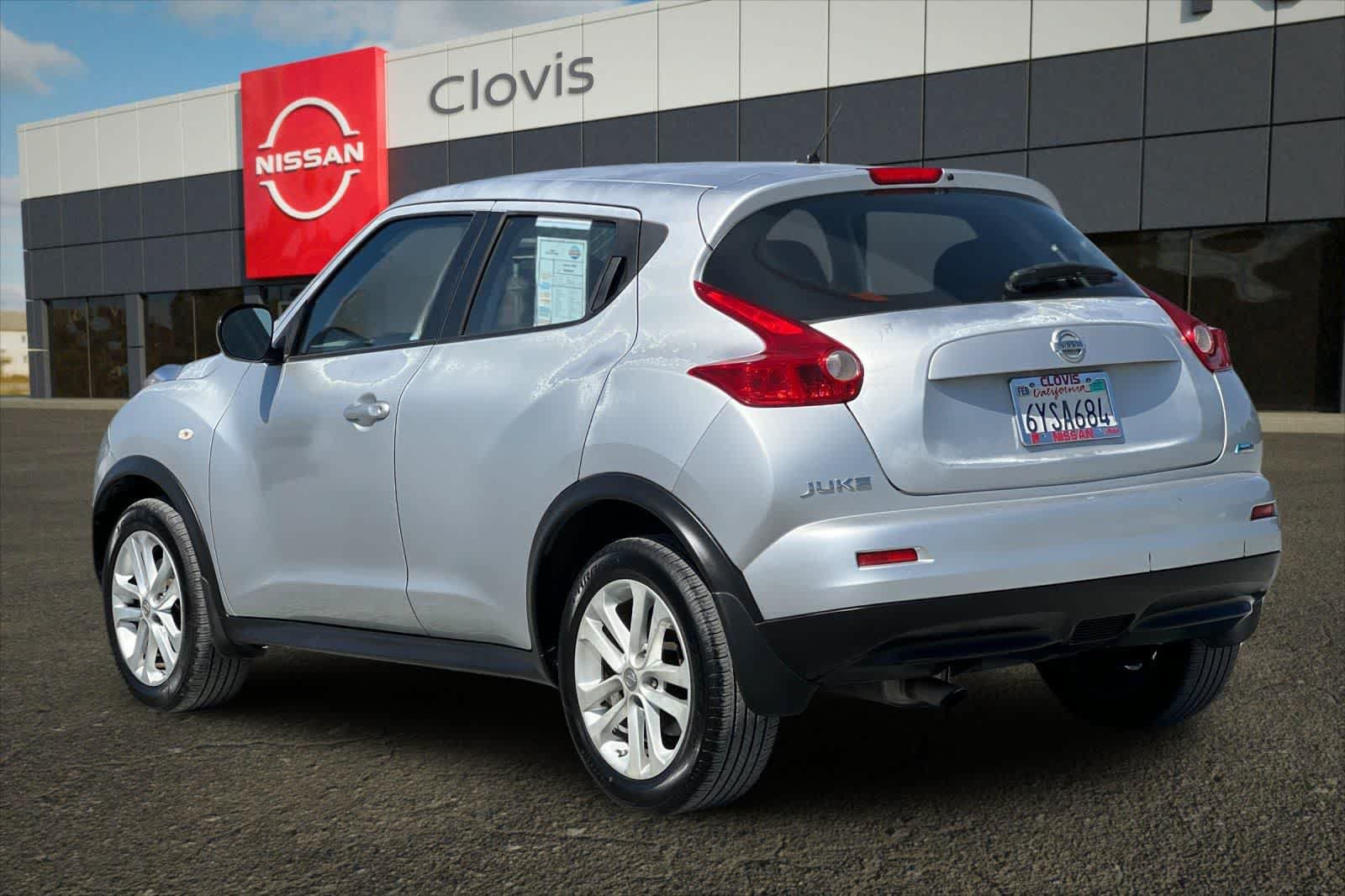 Used 2013 Nissan Juke S FWD image 7