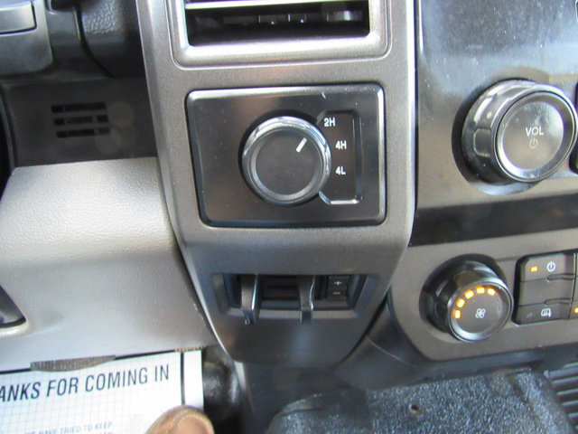 Used 2020 Ford F550 4x4 Regular Cab Super Duty image 35