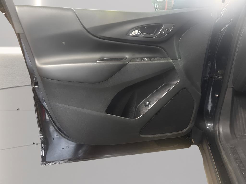 Used 2023 Chevrolet Equinox LT AWD/4WD image 17