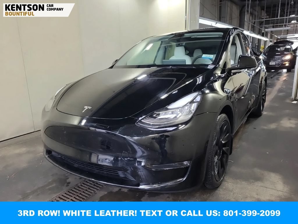 Used 2022 Tesla Model Y Long Range AWD/4WD image 1