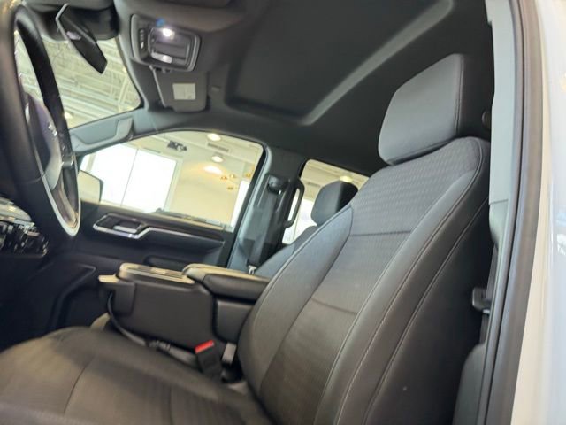 Certified 2025 Chevrolet Silverado 1500 LT AWD/4WD image 9