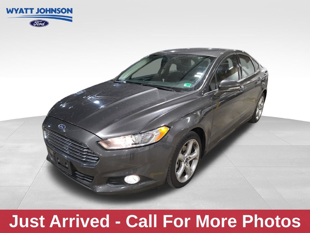 Used 2016 Ford Fusion SE w/ Equipment Group 201A
