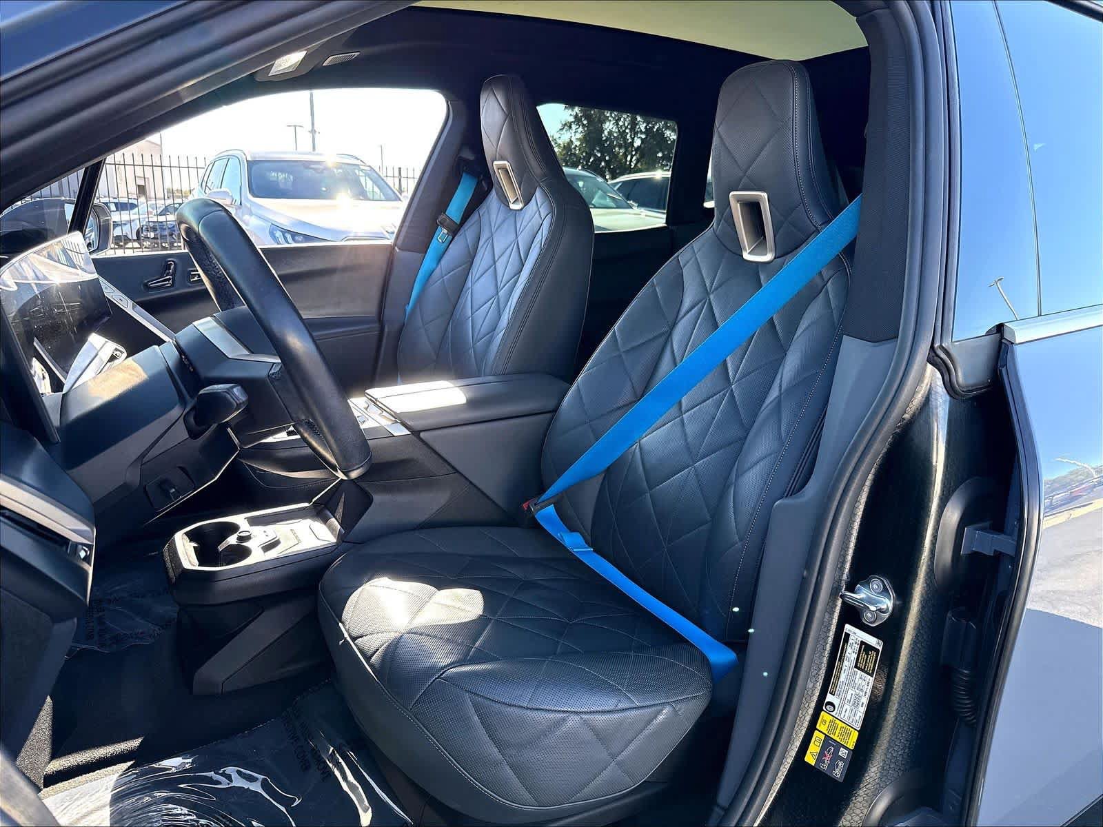 Used 2023 BMW iX M60 w/ Executive Package AWD/4WD image 19