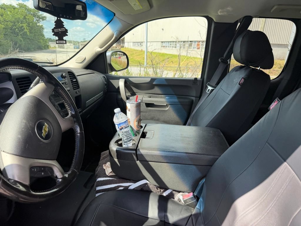 Used 2013 Chevrolet Silverado 1500 LT AWD/4WD image 7