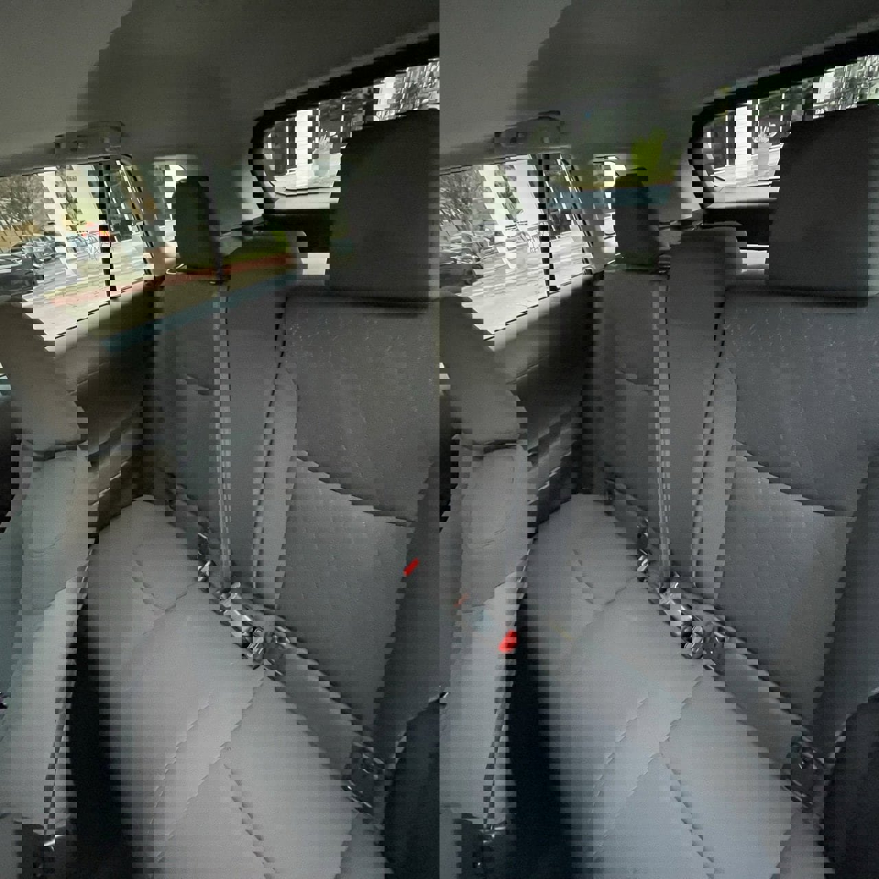 Used 2026 Toyota Corolla Cross LE image 24