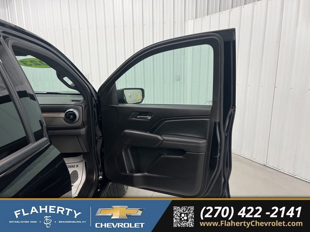 Used 2023 Chevrolet Colorado LT w/ LT Convenience Package III RWD image 14