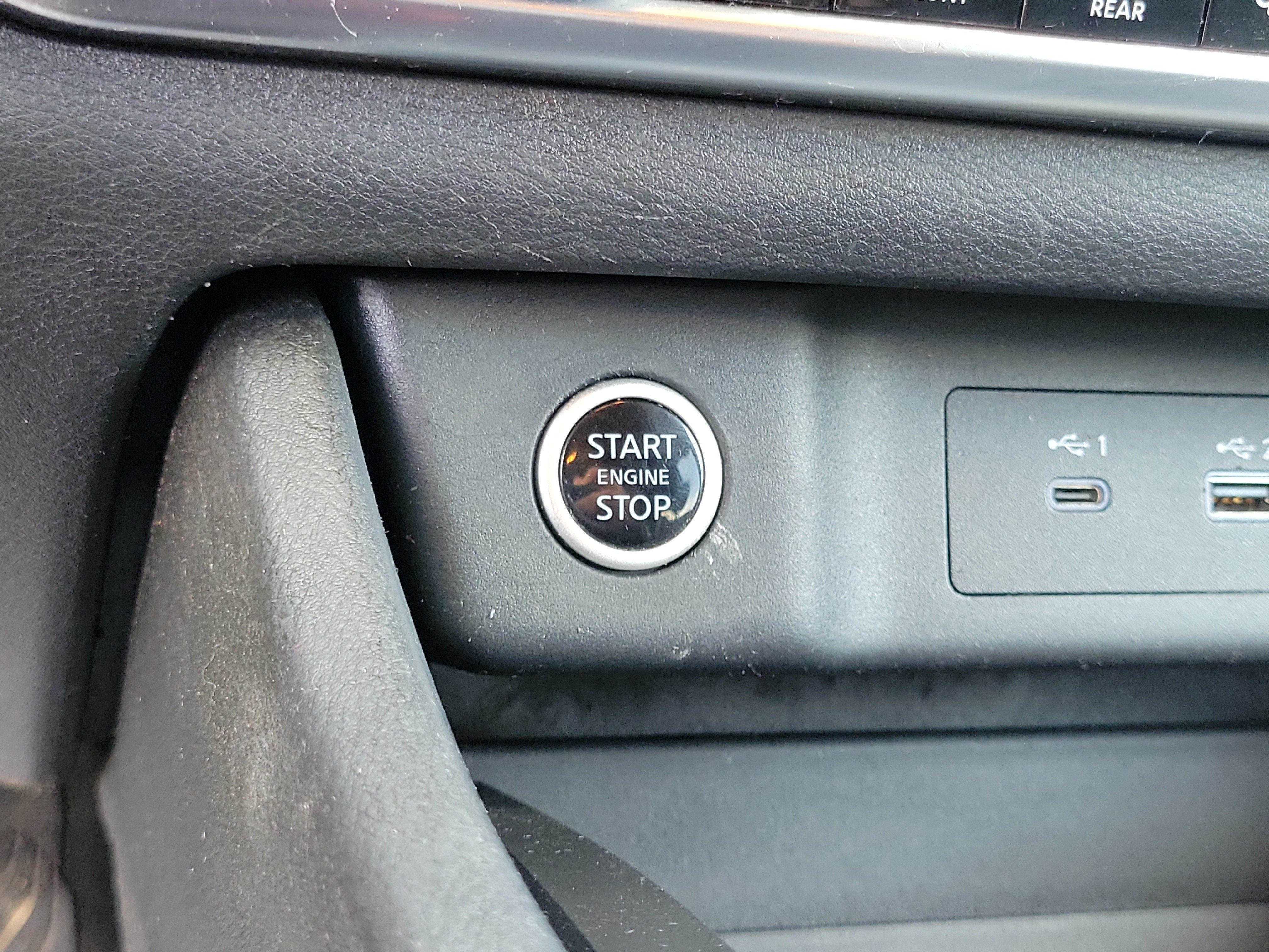 Certified 2023 Nissan Rogue SV AWD/4WD image 28