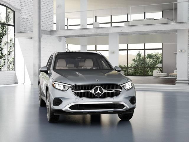 Used 2026 Mercedes-Benz GLC 300 4MATIC image 8