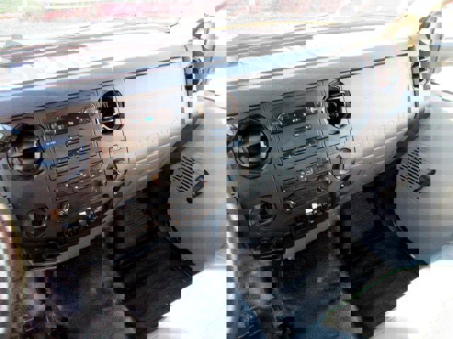 Used 2016 Ford F650 2WD Regular Cab Super Duty image 17