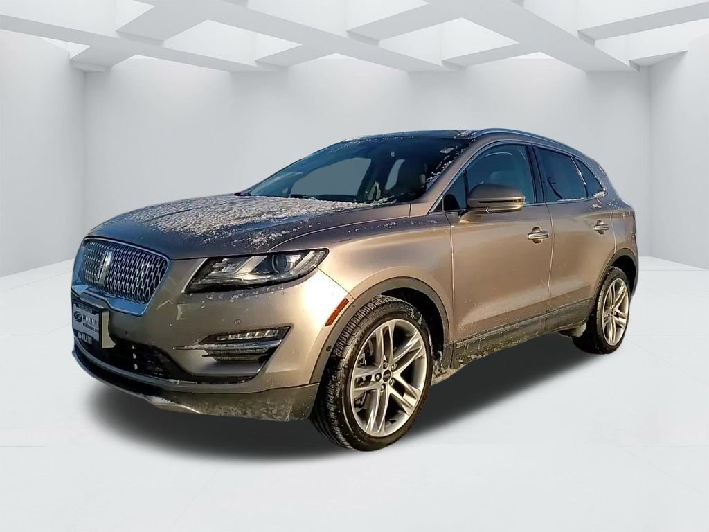 Used 2019 Lincoln MKC Reserve image 1