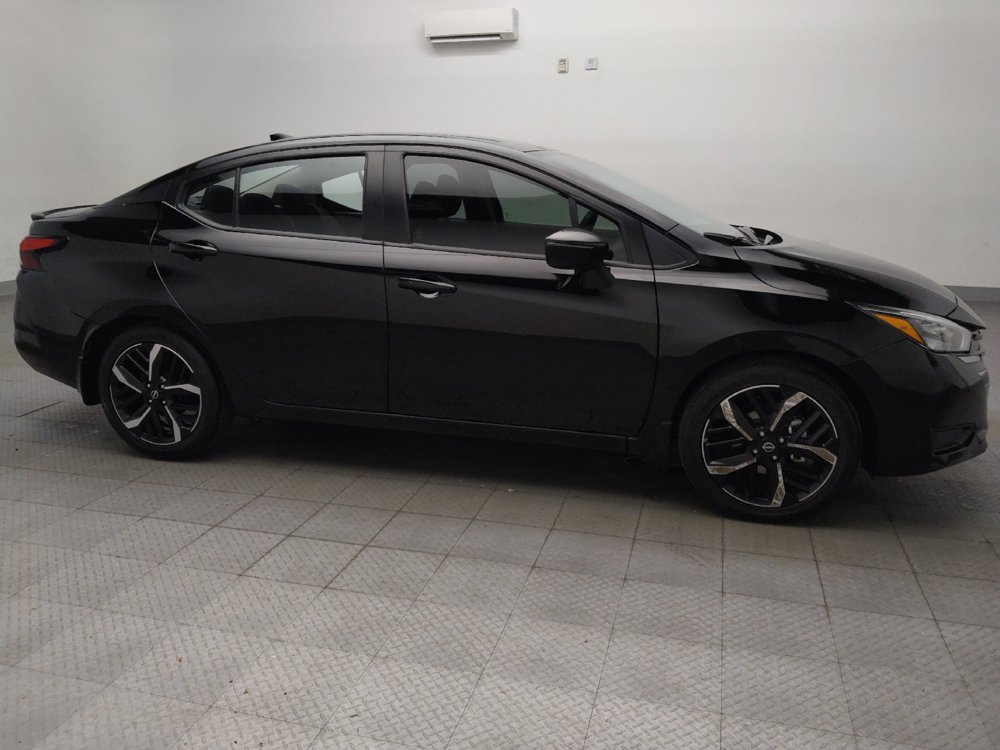 Used 2025 Nissan Versa SR w/ Trunk Package FWD image 11