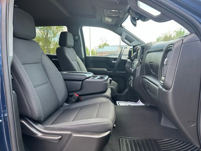 Used 2023 Chevrolet Silverado 1500 Custom w/ LPO, Dark Essentials Package AWD/4WD image 8