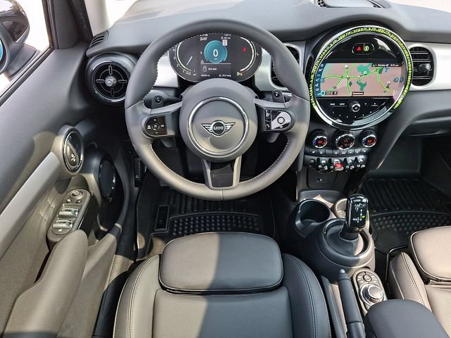Used 2024 MINI Cooper S FWD image 11