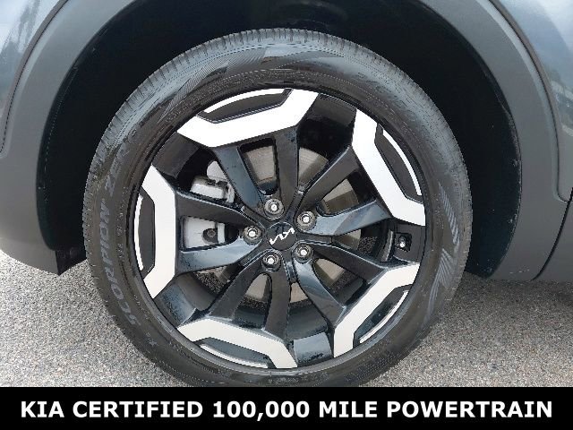 Certified 2024 Kia Telluride EX w/ EX Captain's Chair Package FWD image 10