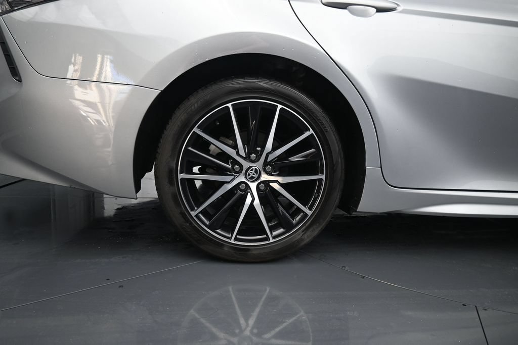 Used 2024 Toyota Camry SE FWD image 10
