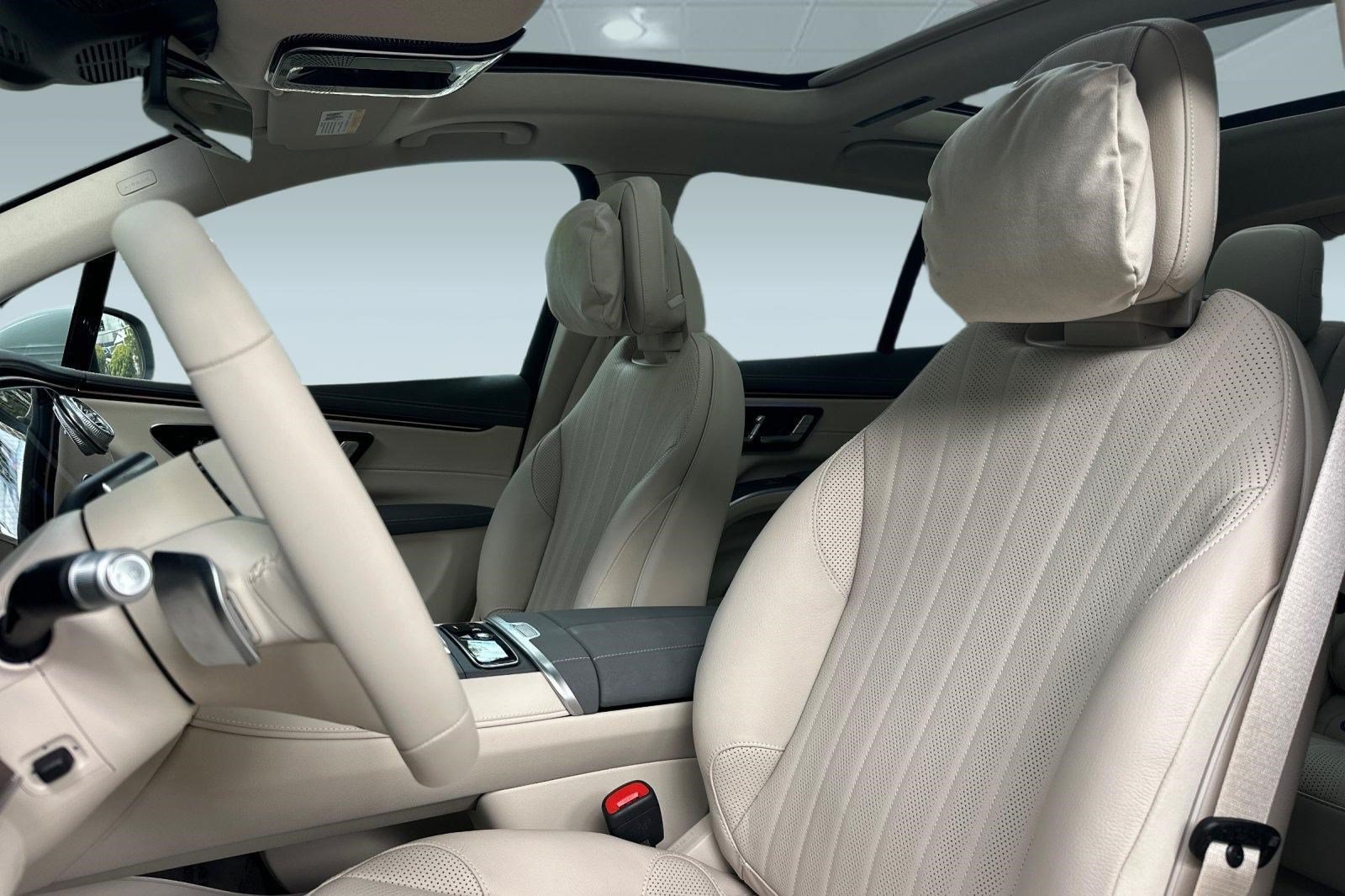 New 2027 Mercedes-Benz EQS 400 4MATIC SUV image 5