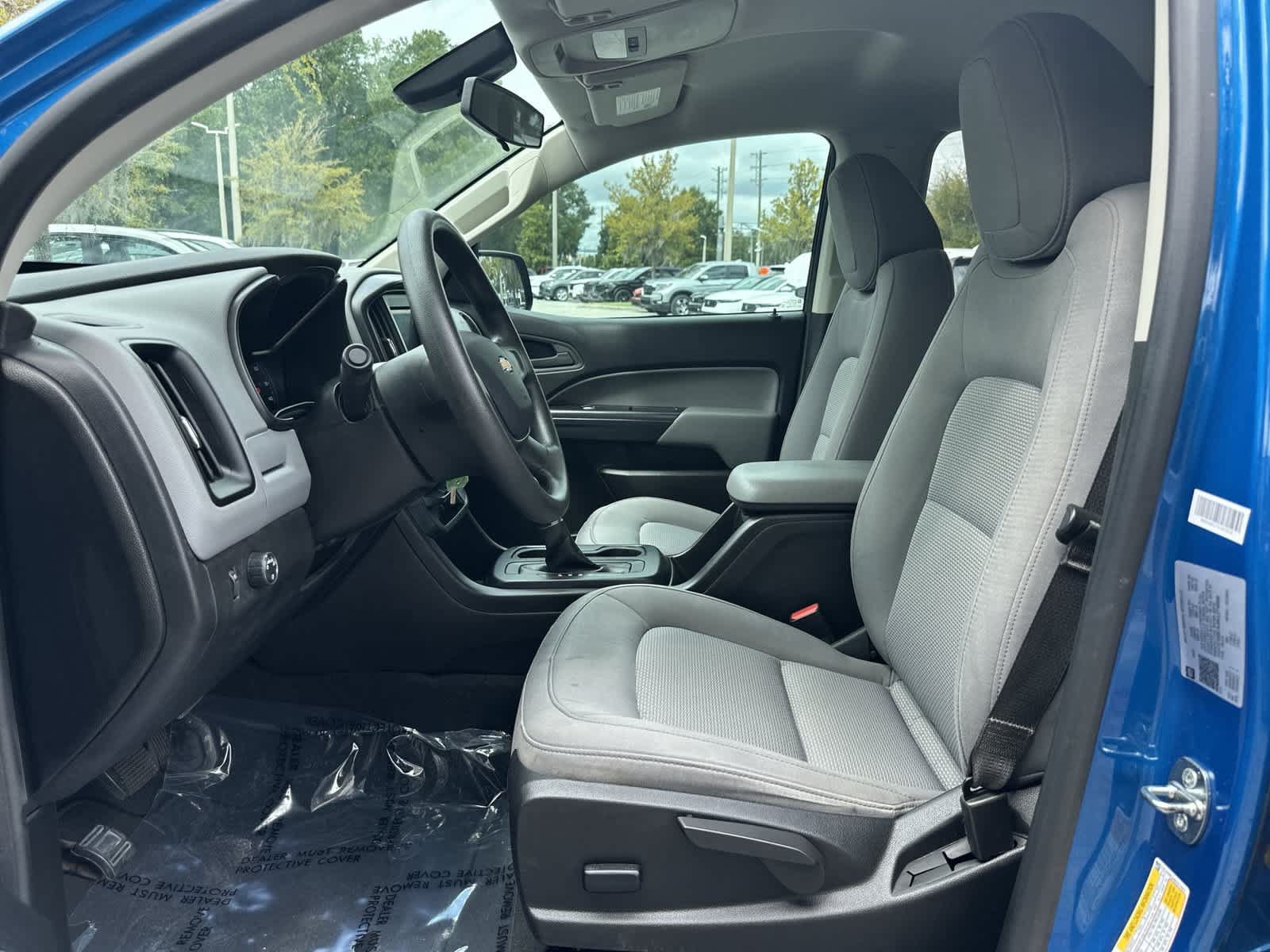 Used 2022 Chevrolet Colorado W/T RWD image 13