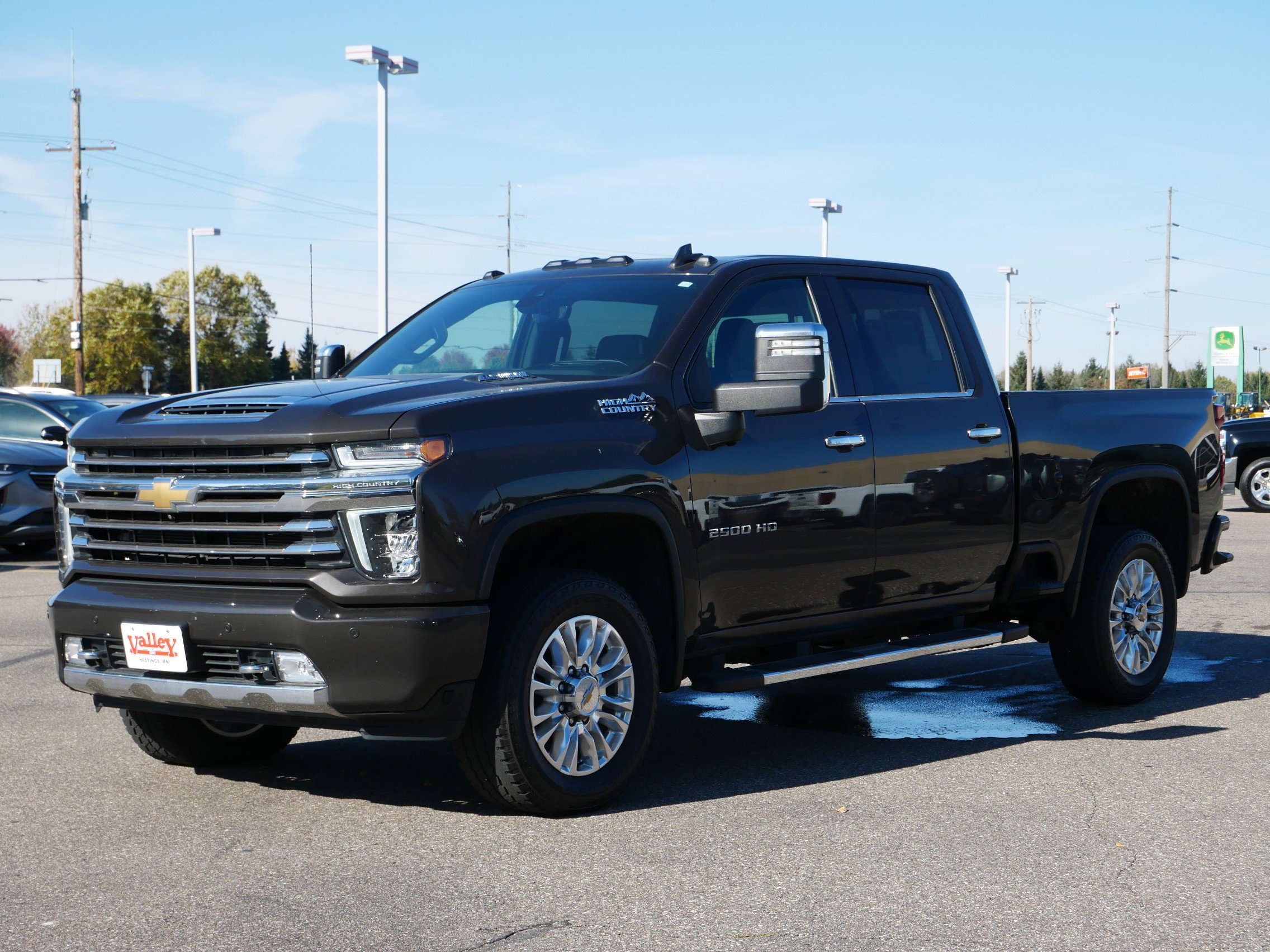 Used 2021 Chevrolet Silverado 2500 High Country w/ Z71 Off-Road Package image 3