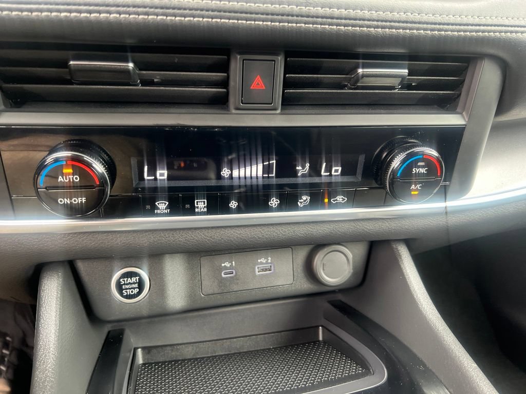 Certified 2023 Nissan Rogue SV AWD/4WD image 54