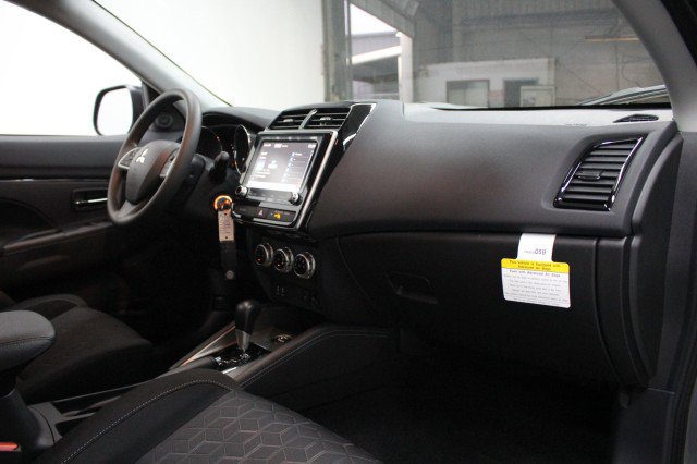 New 2026 Mitsubishi Outlander Sport ES image 17