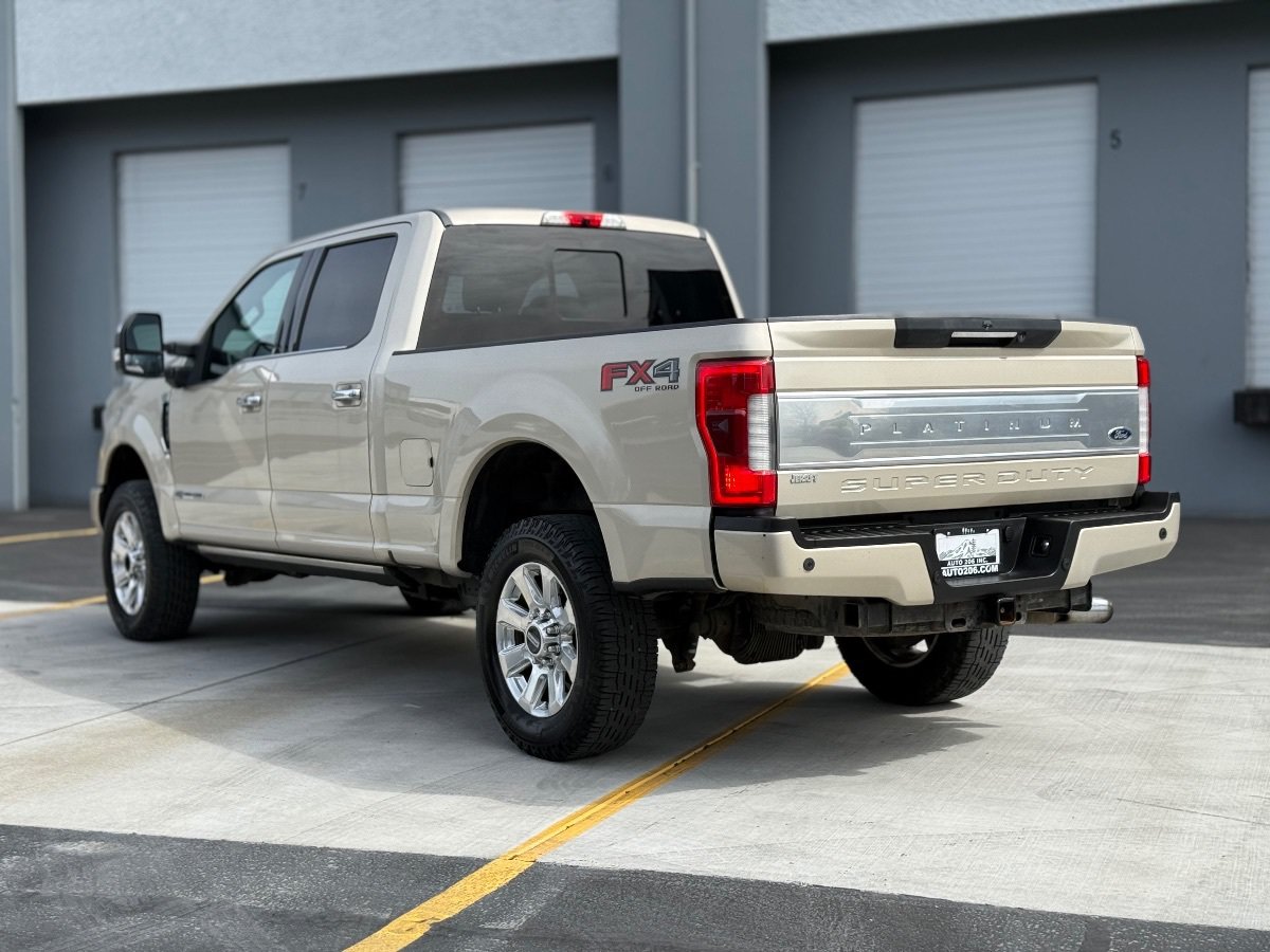 Used 2018 Ford F250 Platinum w/ Platinum Ultimate Package AWD/4WD image 6