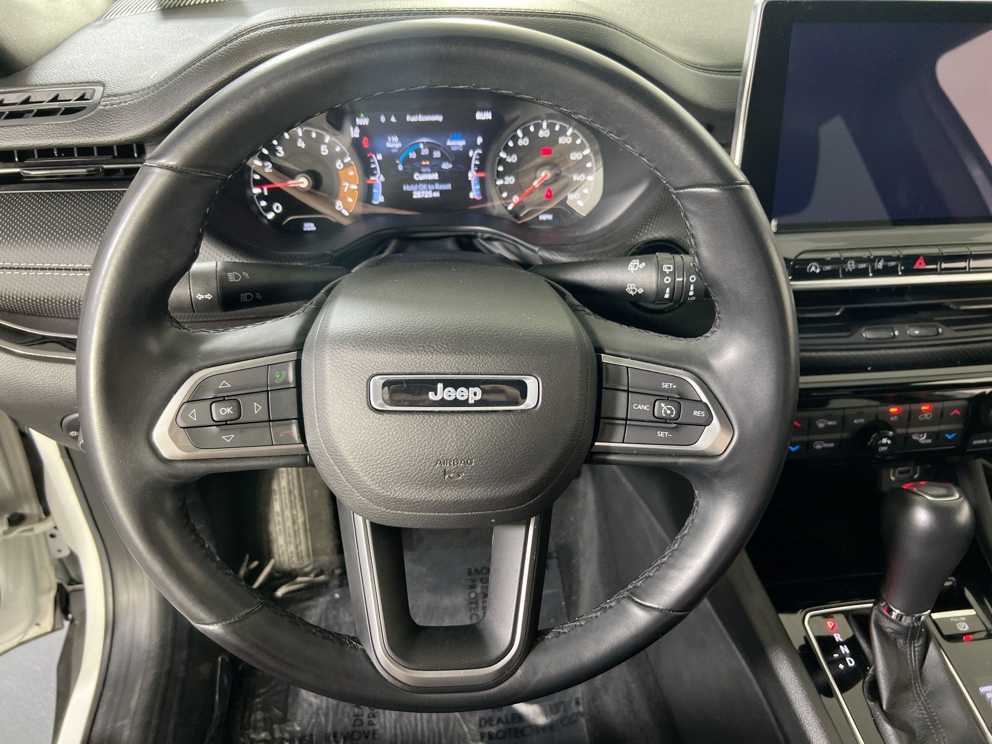 Used 2022 Jeep Compass Latitude w/ Convenience Group AWD/4WD image 11