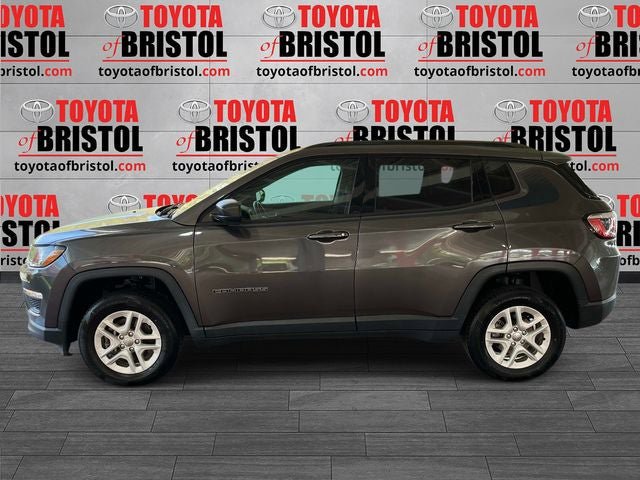 Used 2018 Jeep Compass Sport w/ Tech Group AWD/4WD image 7