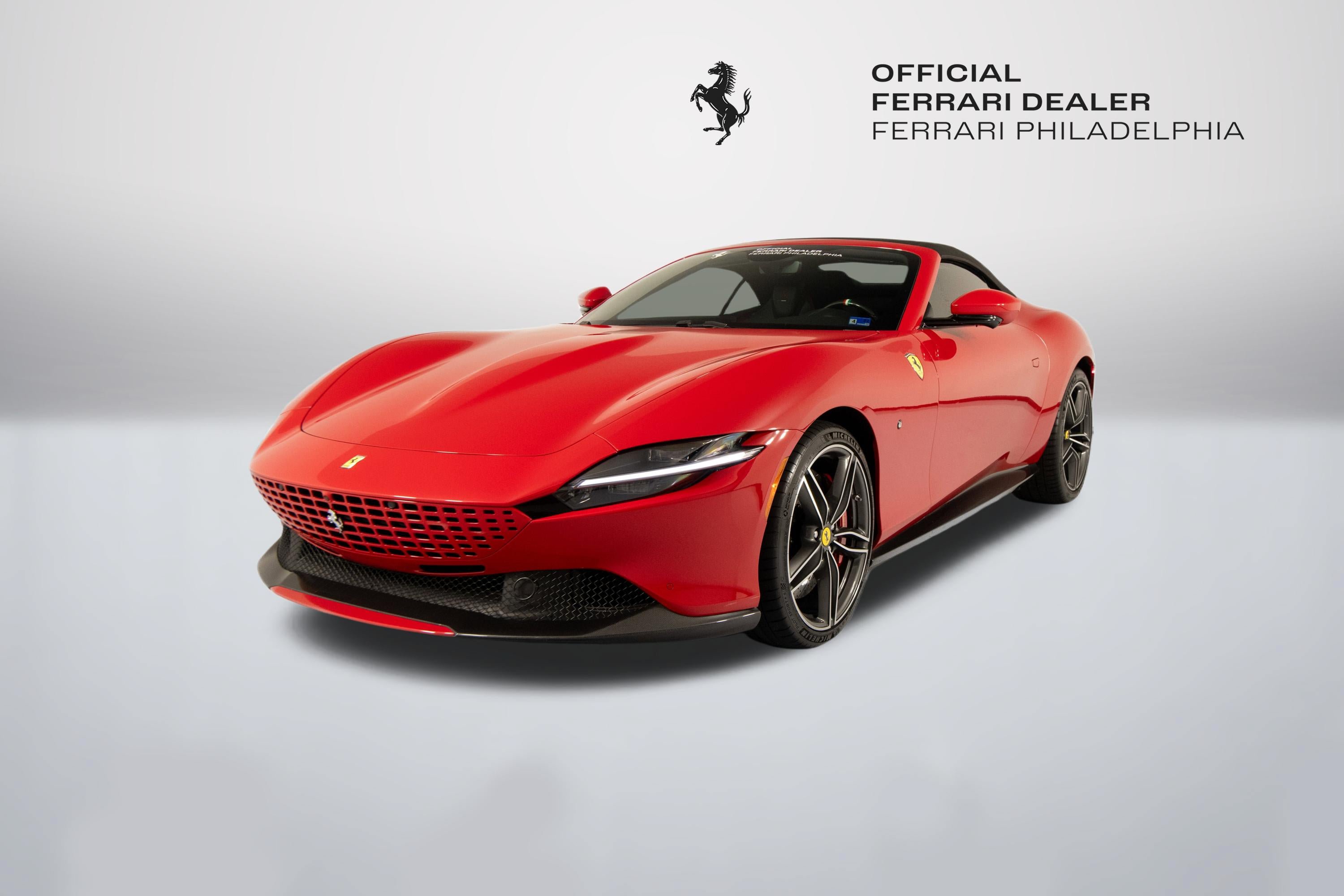 Certified 2025 Ferrari Roma Spider RWD image 4