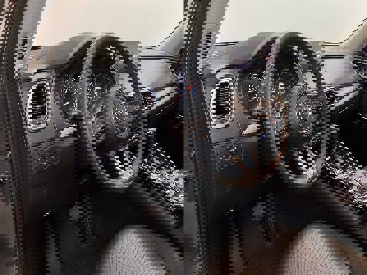 Used 2021 MAZDA CX-9 Touring w/ Touring Premium Package image 2