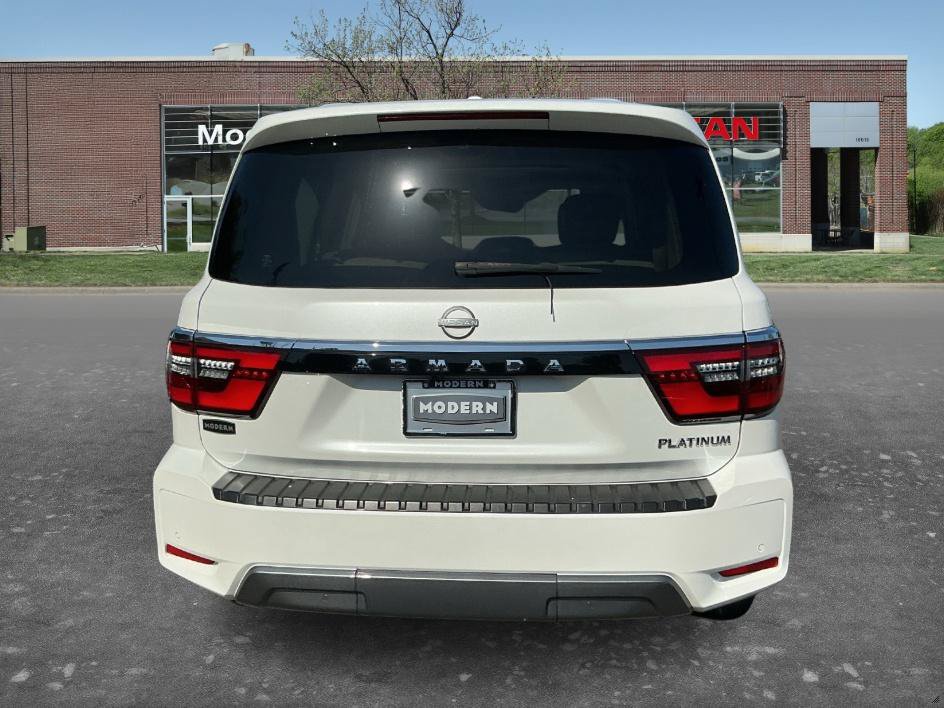 Certified 2023 Nissan Armada Platinum w/ Captain's Chairs Package RWD image 3