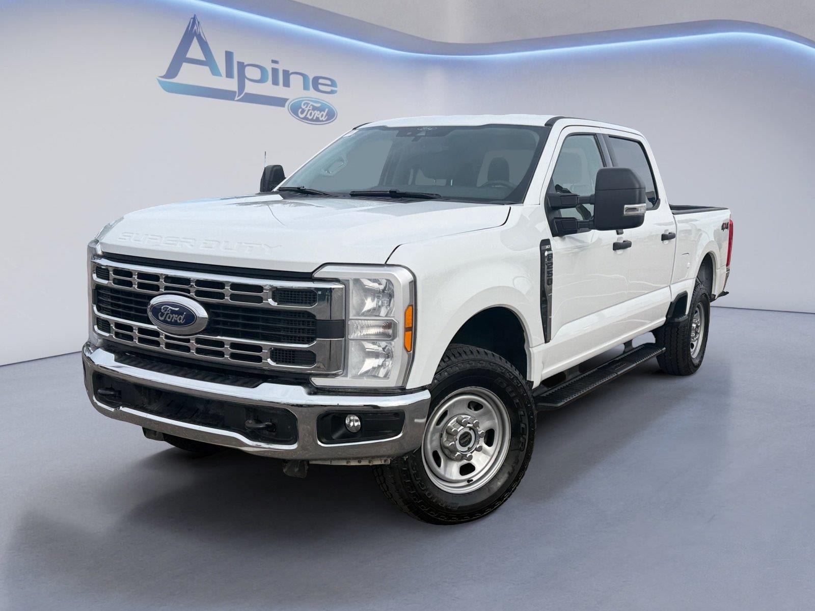 Used 2025 Ford F250 XLT AWD/4WD image 1