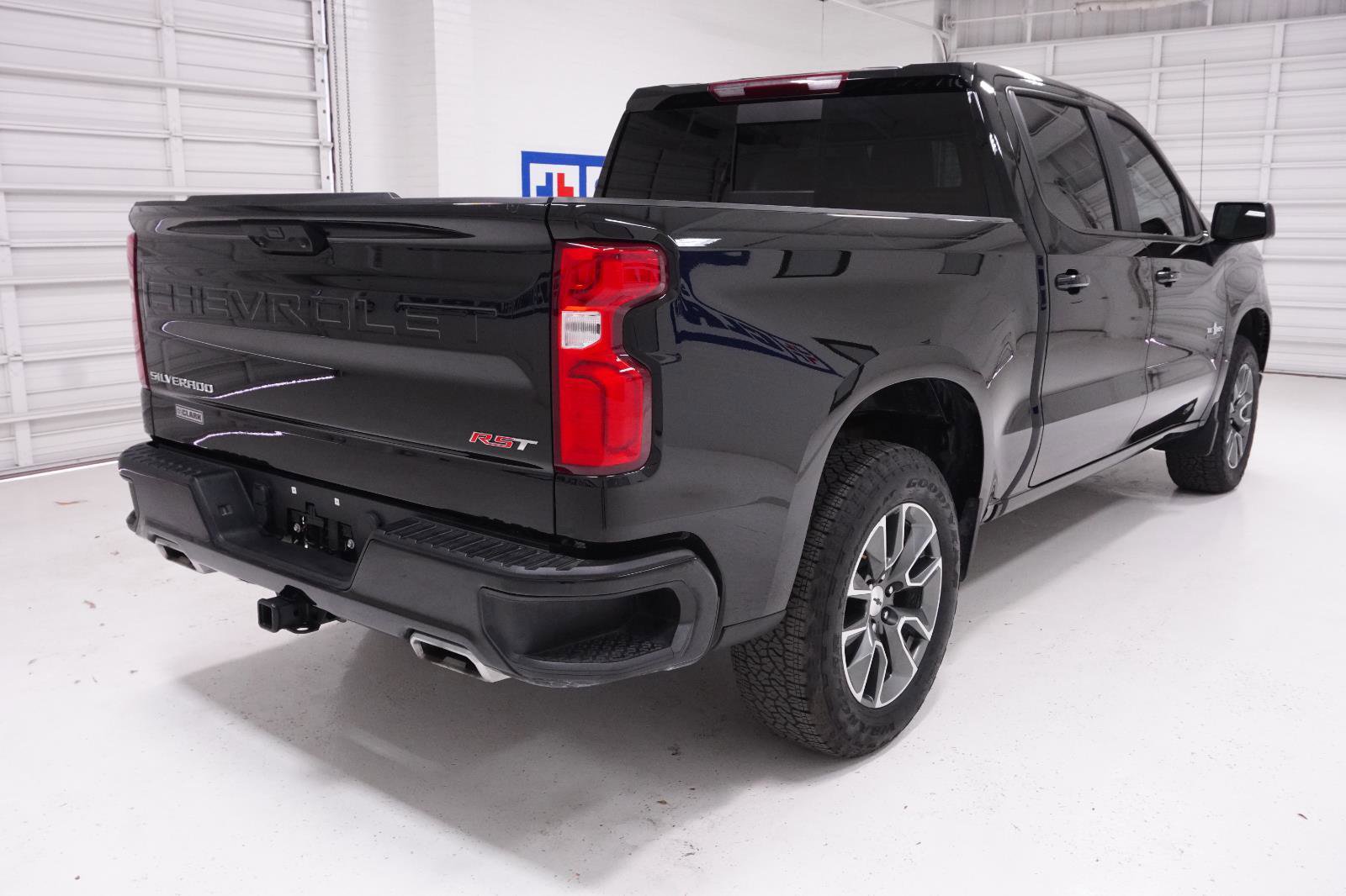 Used 2025 Chevrolet Silverado 1500 RST w/ Texas Edition Plus image 5