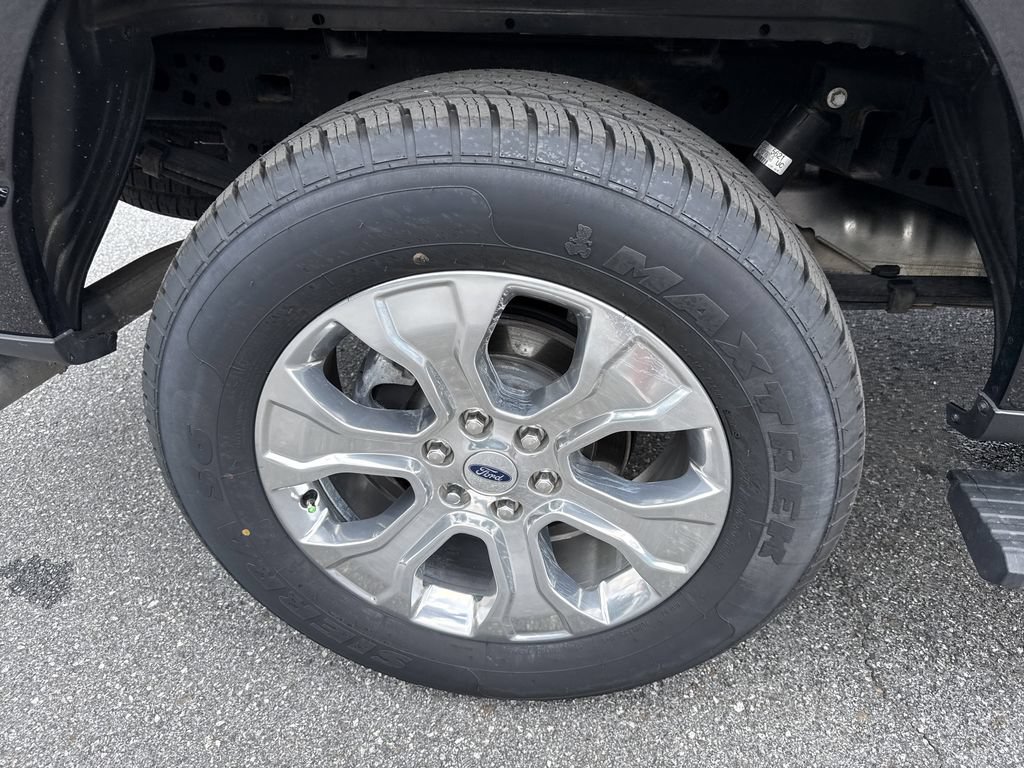 Used 2022 Ford F150 Platinum w/ Equipment Group 701A High AWD/4WD image 17