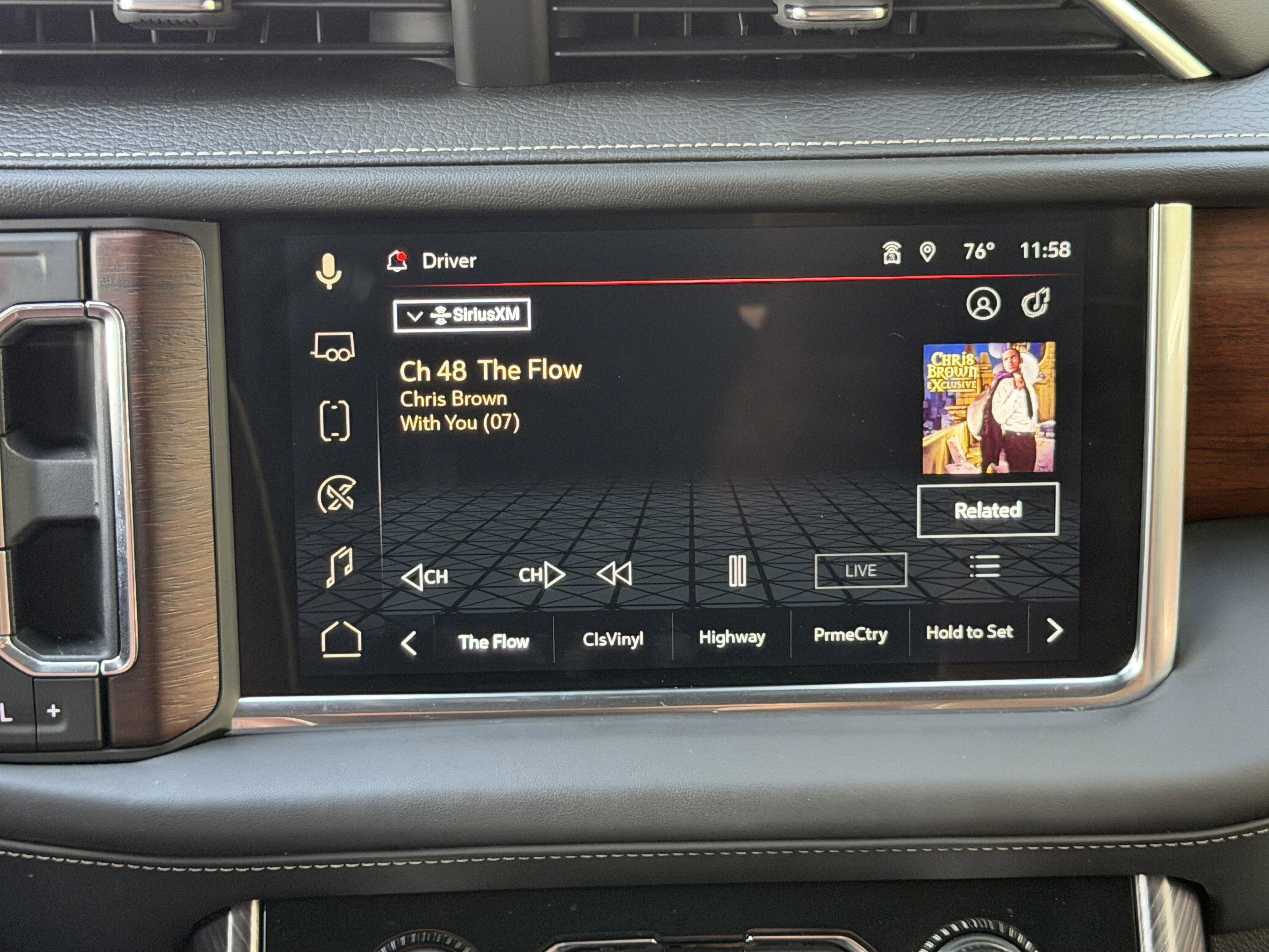 Used 2023 GMC Yukon Denali Ultimate AWD/4WD image 33