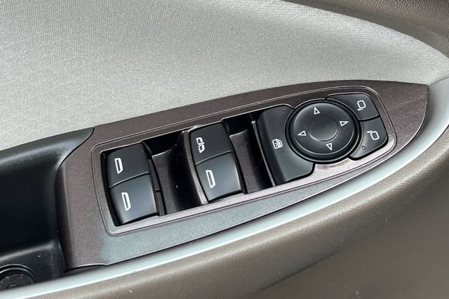 Used 2025 Chevrolet Malibu LT FWD image 12