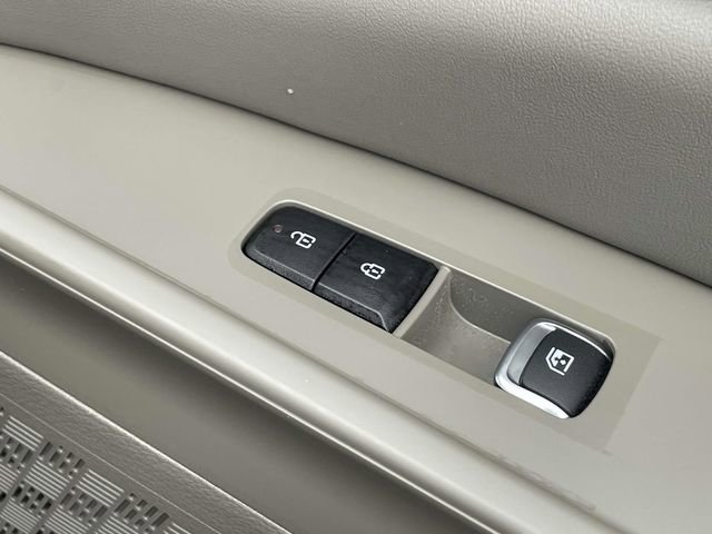 Certified 2026 Kia Carnival EX image 21