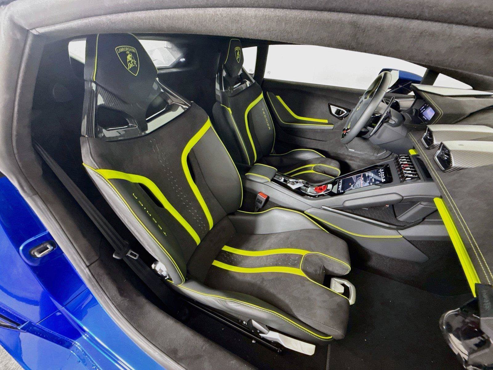 Used 2023 Lamborghini Huracan Tecnica RWD image 20